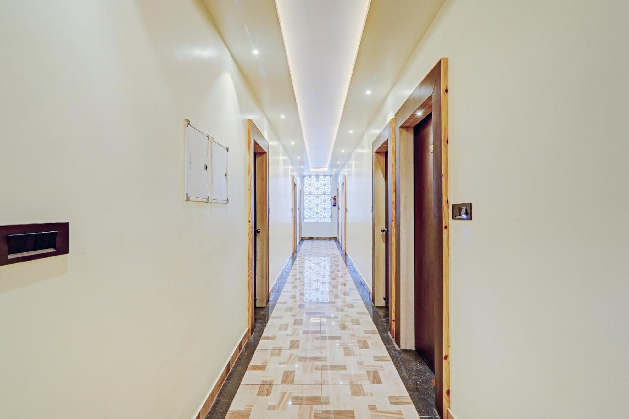 Super Townhouse Riddhi Residency Hotel Lucknow Luaran gambar